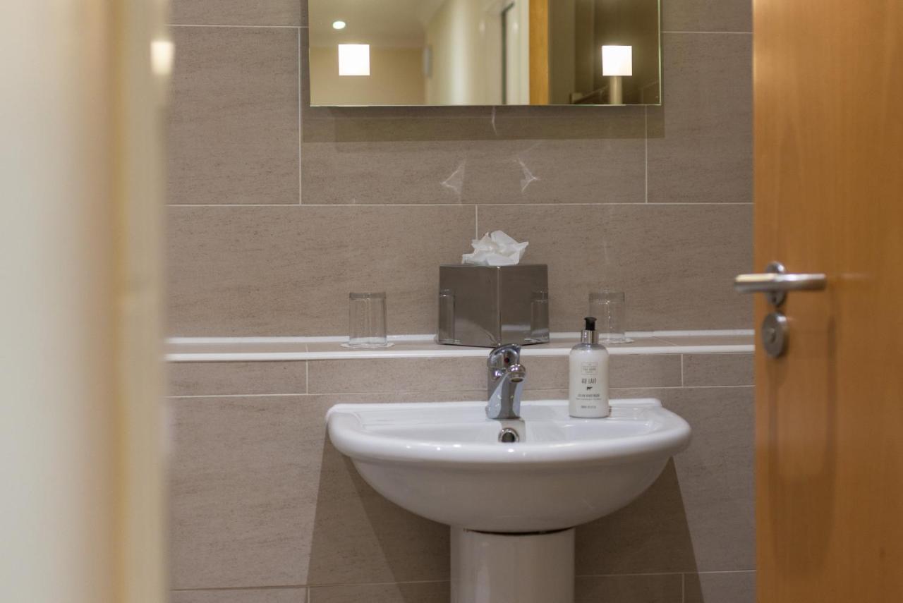 Fountain Court Apartments - Harris Edinburgh Ngoại thất bức ảnh